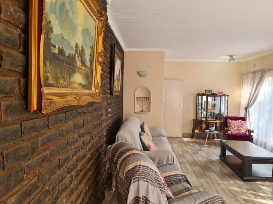 4 Bedroom Property for Sale in Protea Park North West